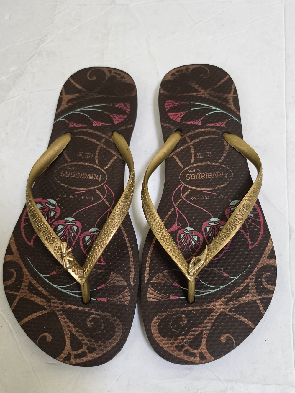 Havaianas Floral Flip Flops Sandals Charms Gold Straps Boho Brown 6 Lightweight